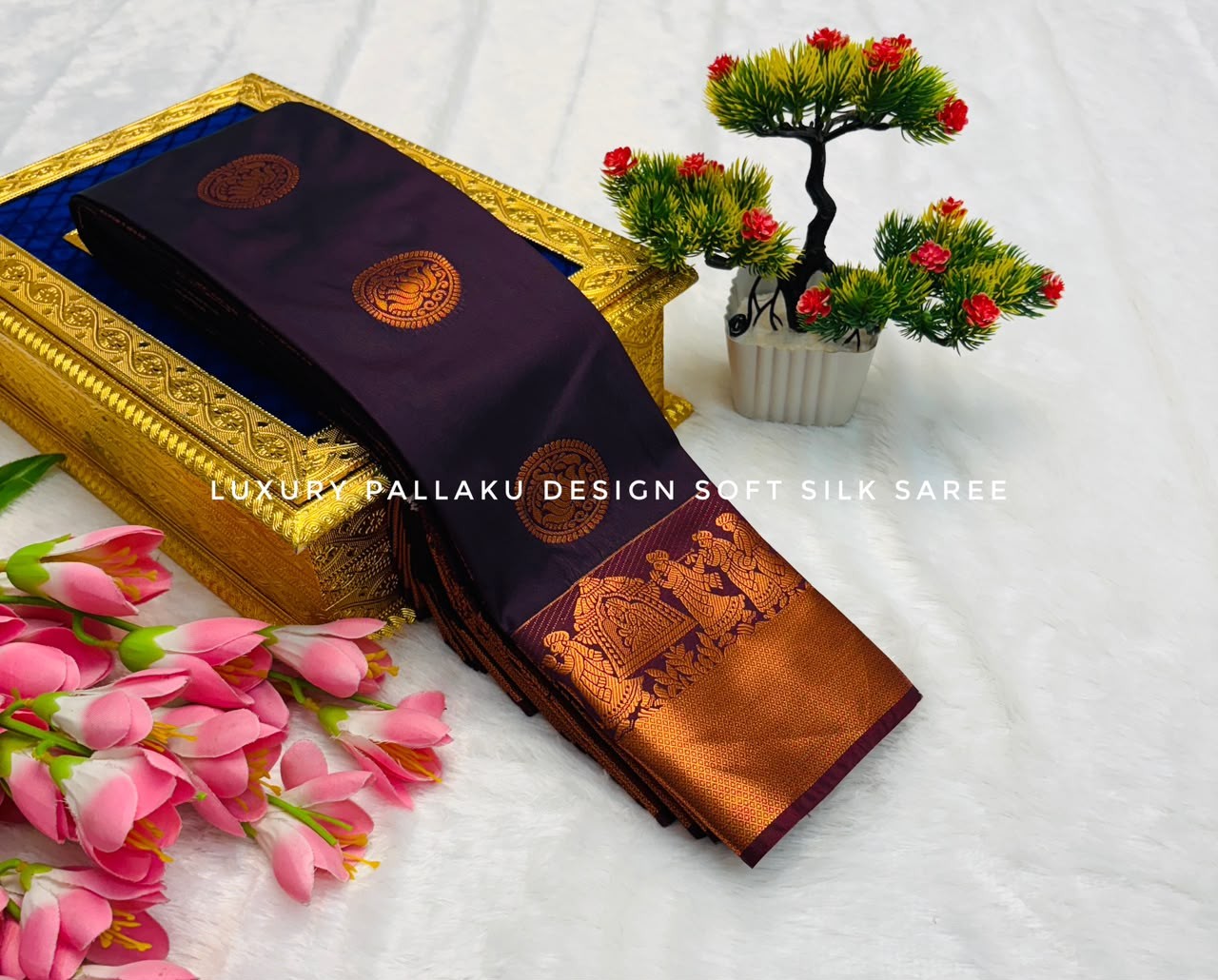 Luxury Pallakku Sarees