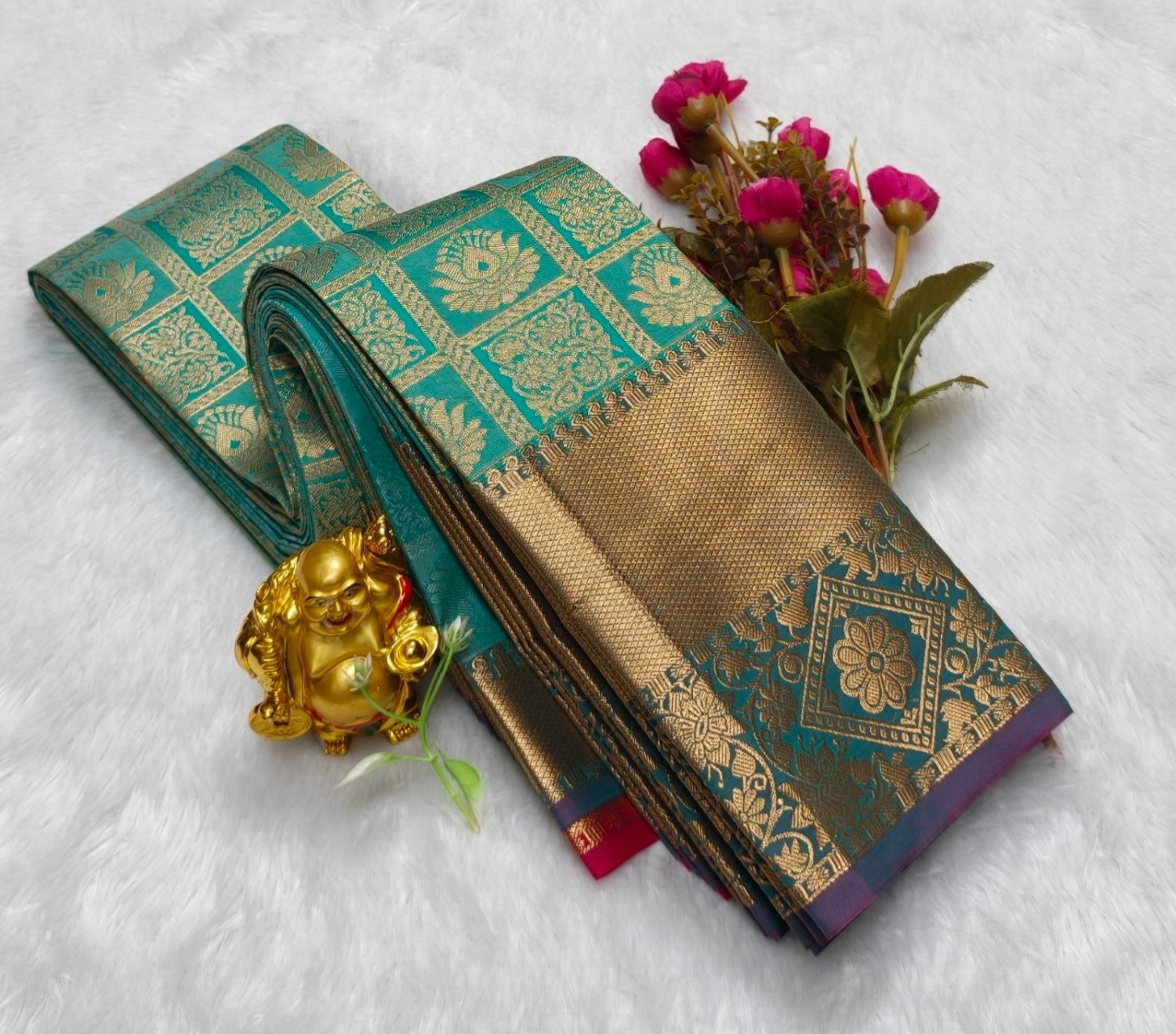 Samuthrika Pattu Sarees