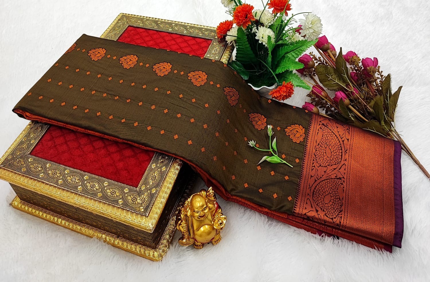 Border Soft Silk