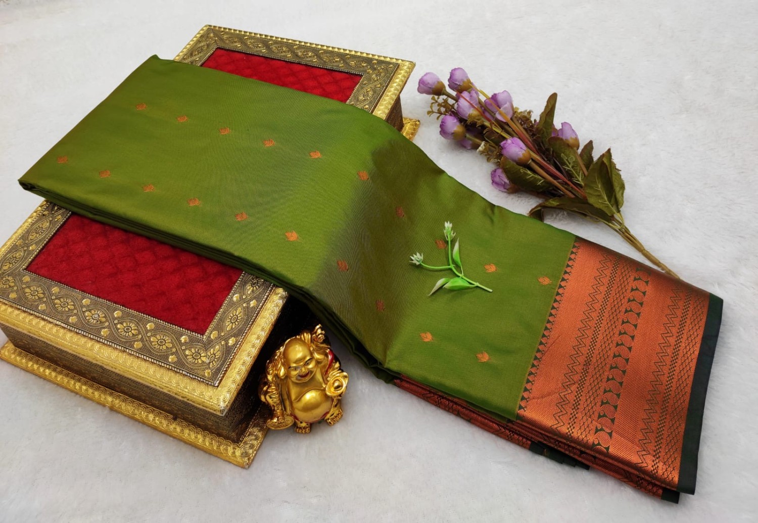 Border Soft Silk