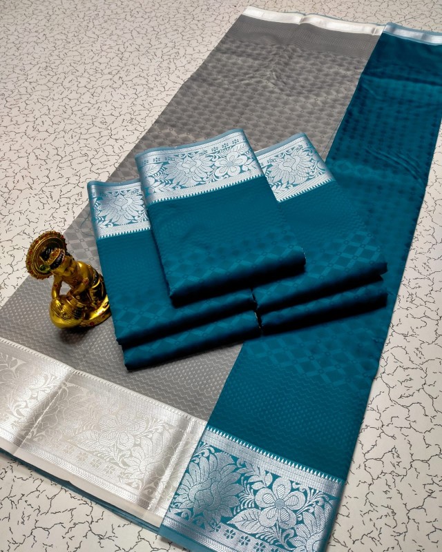 3D Embossed Pattu