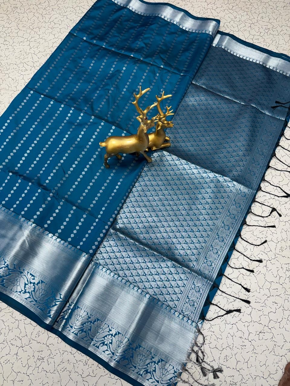 Border Soft Silk