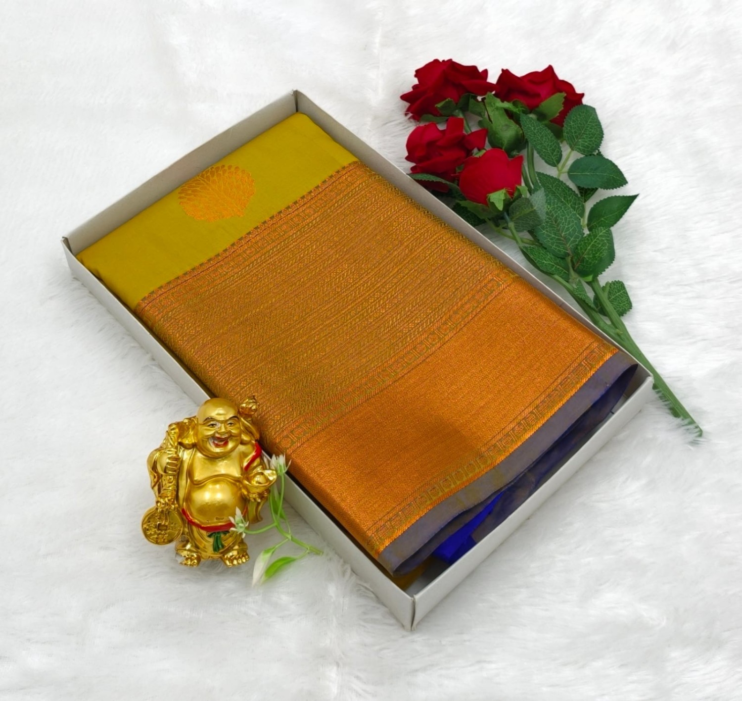 Border Soft Silk