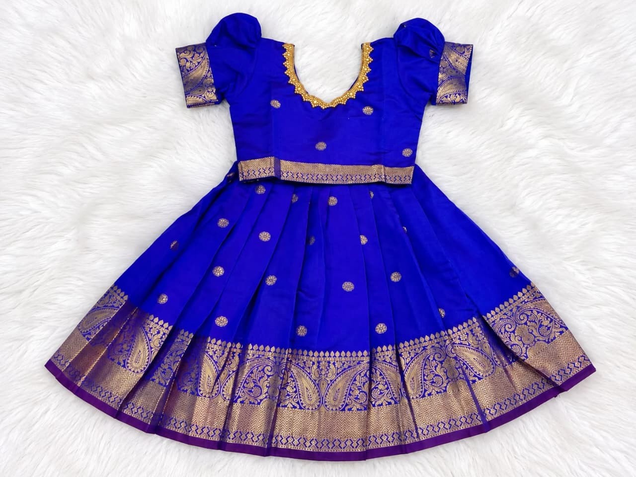 Pattu Pavadai Set