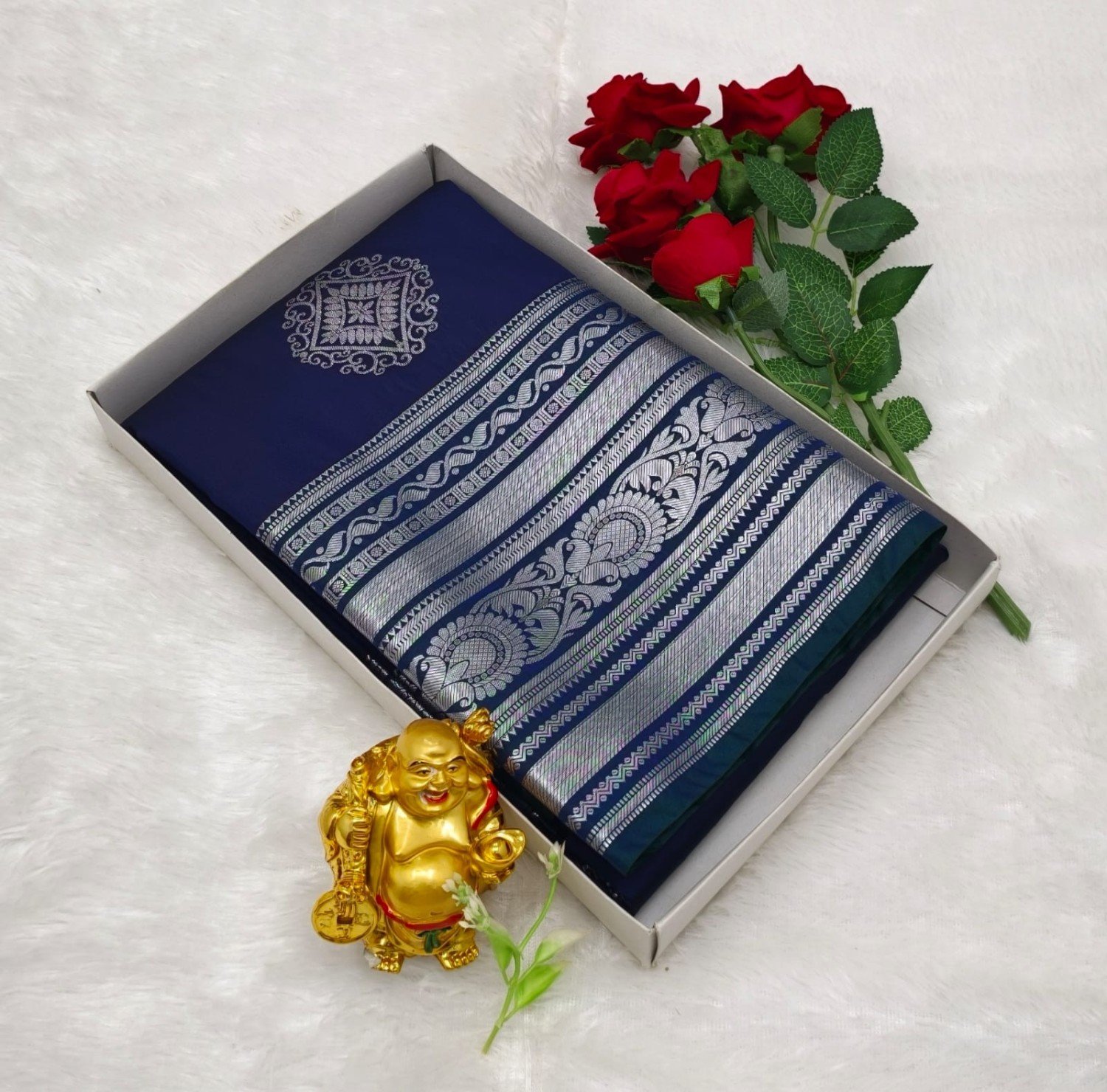 Border Soft Silk